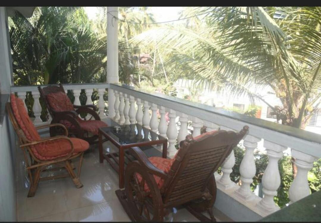 Tanisha Guest House Bogmalo Bagian luar foto